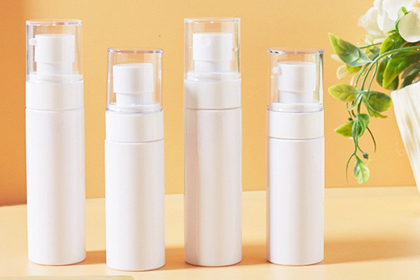 Spot Pet Small Capacity Portable Spray Bottle White Plastic Lotion Sub-Bottle Lotion Sunscreen Press Spray Bottle